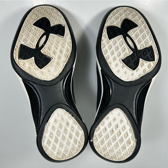 Under Armour Micro G Torch Black White Basketball Shoes Sneakers; Women’s Sz 7.5 - Picture 15 of 15